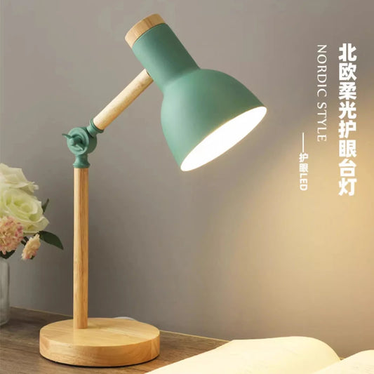 NordHue™ Study Lamp