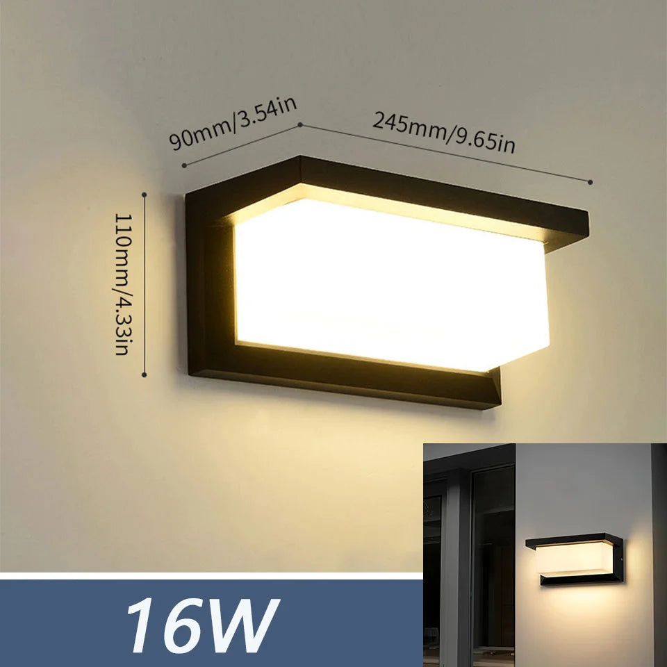 SenseGlow™ Outdoor Wall Light
