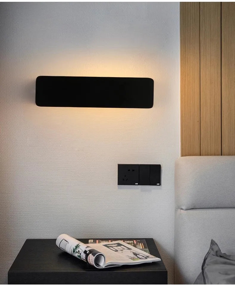 Adjustable LED Wall Light