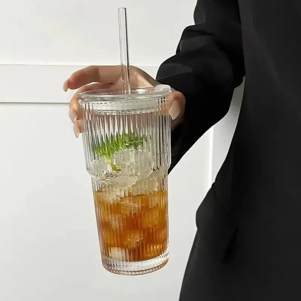 600ml Ribbed Glass Tumbler with Bamboo Lid & Straw