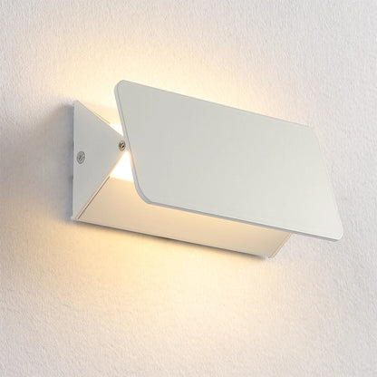 Adjustable LED Wall Light