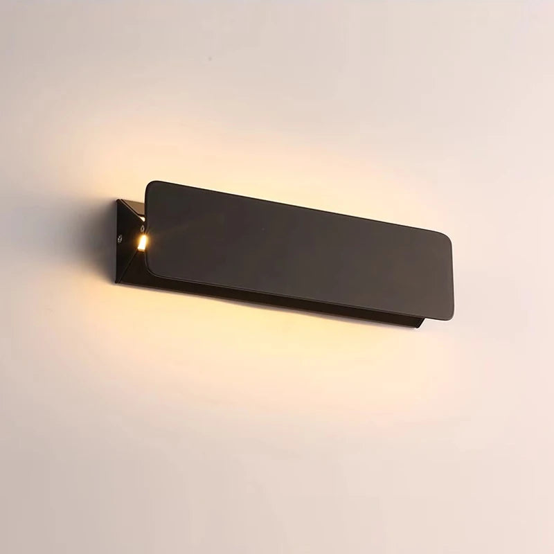 Adjustable LED Wall Light